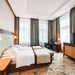 Dyplomat Отель 4*