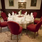 Отель Dyplomat 4*