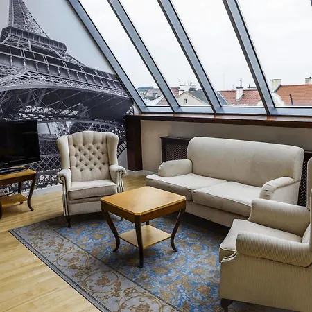 Dyplomat Hotel 4*