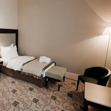 Dyplomat Hotel