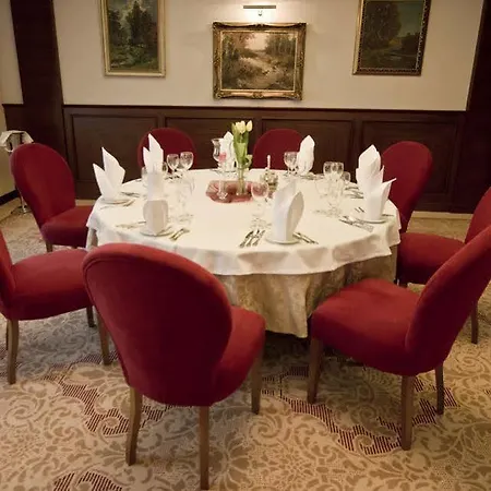 Hotel Dyplomat 4*